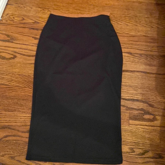 Office skirt - Picture 1 of 4